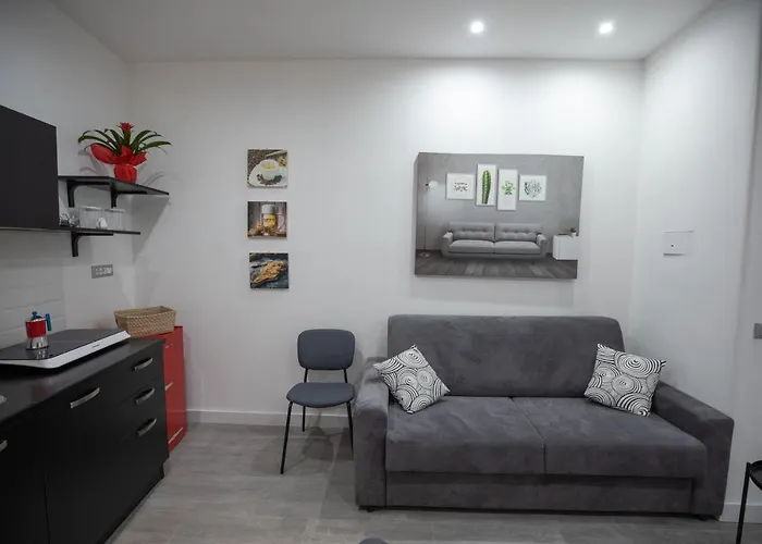 Napolidays Toledo Apartment By Dimorra